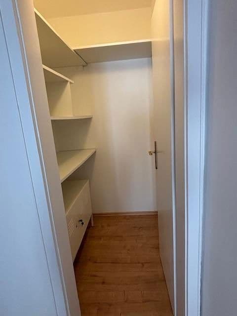 Pronájem bytu 3+1 89 m², München, Bavorsko Pronájem bytu 3+1 89 m², München, Bavorsko