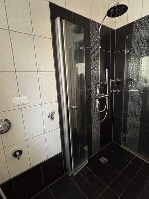 Pronájem bytu 3+1 89 m², München, Bavorsko Pronájem bytu 3+1 89 m², München, Bavorsko