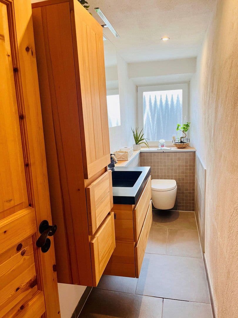 Prodej domu 145 m², pozemek 522 m², Waldershof, Bavorsko Prodej domu 145 m², pozemek 522 m², Waldershof, Bavorsko