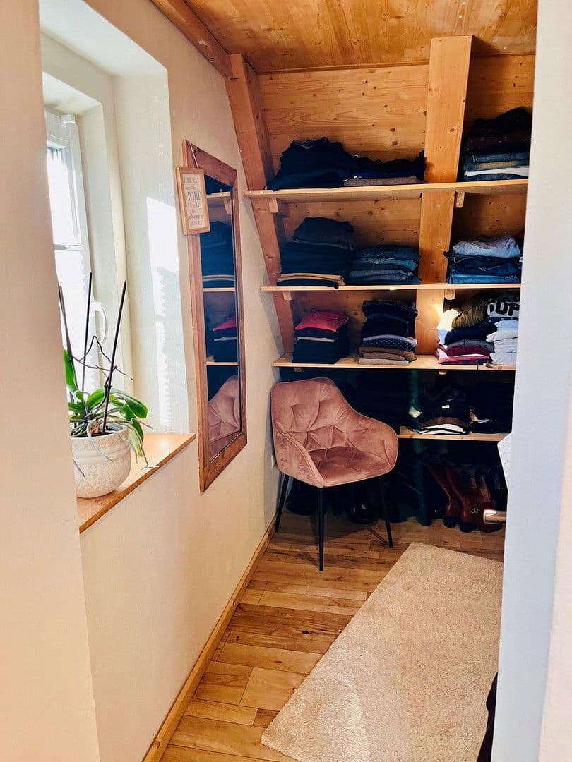 Prodej domu 145 m², pozemek 522 m², Waldershof, Bavorsko Prodej domu 145 m², pozemek 522 m², Waldershof, Bavorsko