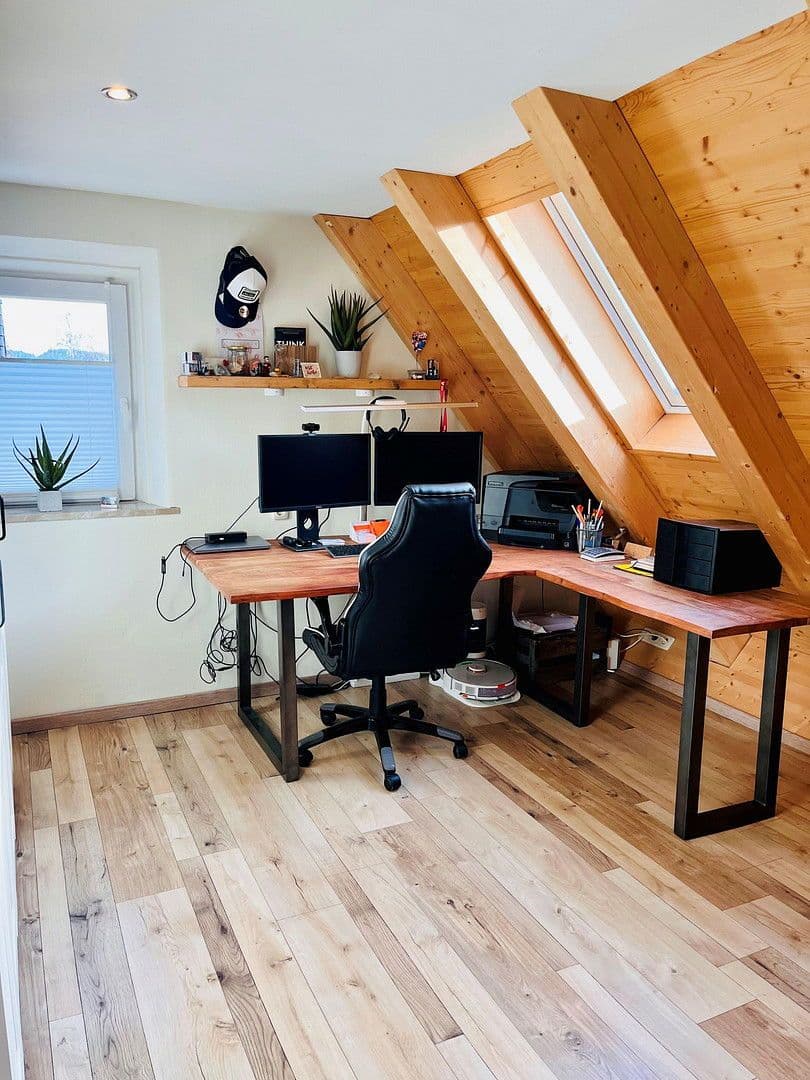 Prodej domu 145 m², pozemek 522 m², Waldershof, Bavorsko Prodej domu 145 m², pozemek 522 m², Waldershof, Bavorsko