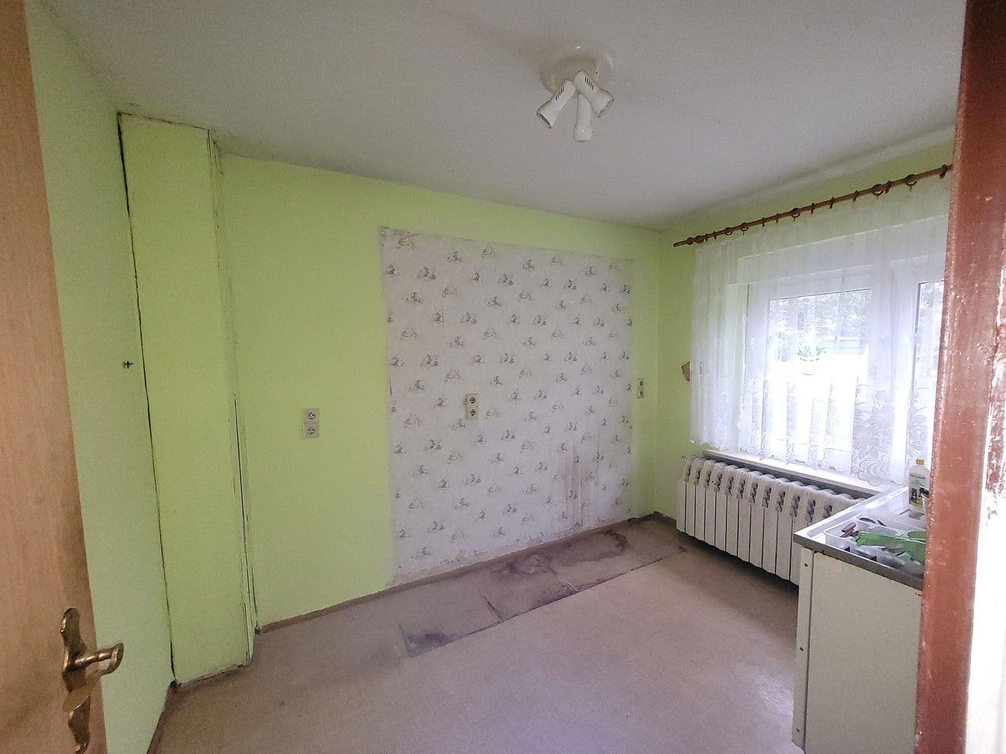 Prodej domu 117 m², pozemek 1.340 m², Burg, Sasko-Anhaltsko Prodej domu 117 m², pozemek 1.340 m², Burg, Sasko-Anhaltsko