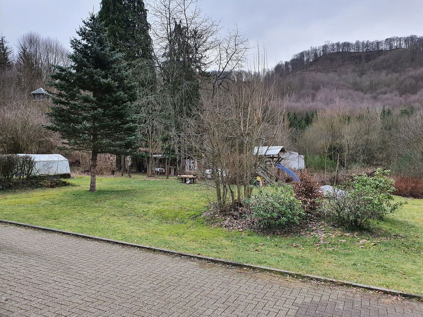 Pronájem bytu 4+1 100 m², Ellrich, Durynsko Pronájem bytu 4+1 100 m², Ellrich, Durynsko