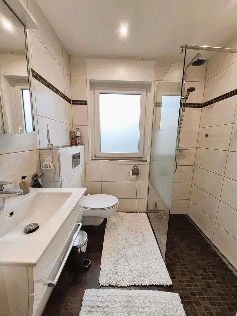 Pronájem bytu 2+1 45 m², Dreieich, Hessen Pronájem bytu 2+1 45 m², Dreieich, Hessen