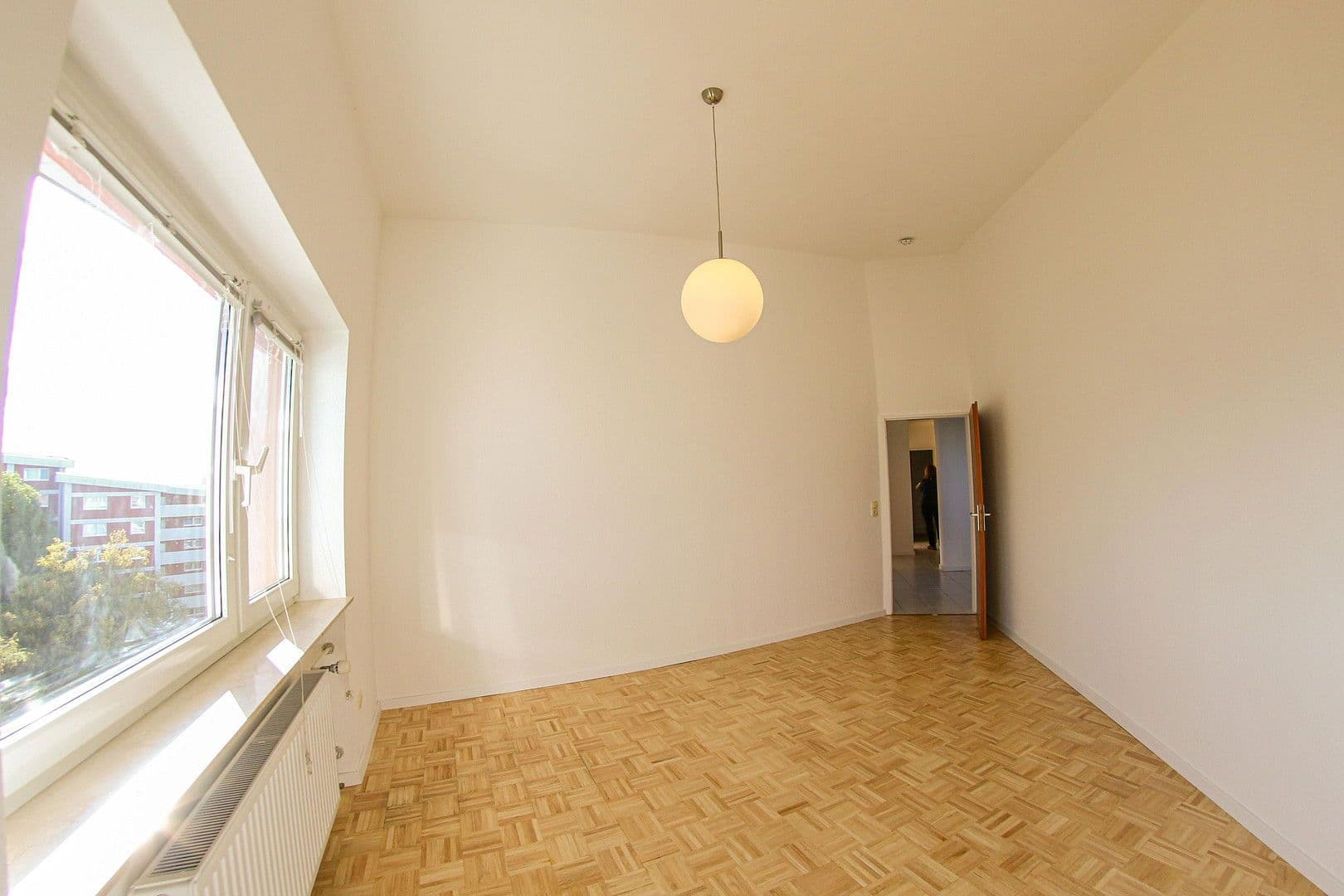 Pronájem bytu 3+kk 94 m², Hemmingen, Bádensko-Württembersko Pronájem bytu 3+kk 94 m², Hemmingen, Bádensko-Württembersko