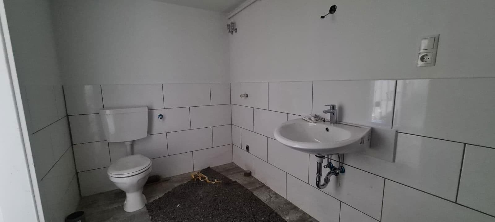 Pronájem domu 80 m², pozemek 220 m², Meerhausener Str 55, Bonn, Severní Porýní-Vestfálsko Pronájem domu 80 m², pozemek 220 m², Meerhausener Str 55, Bonn, Severní Porýní-Vestfálsko