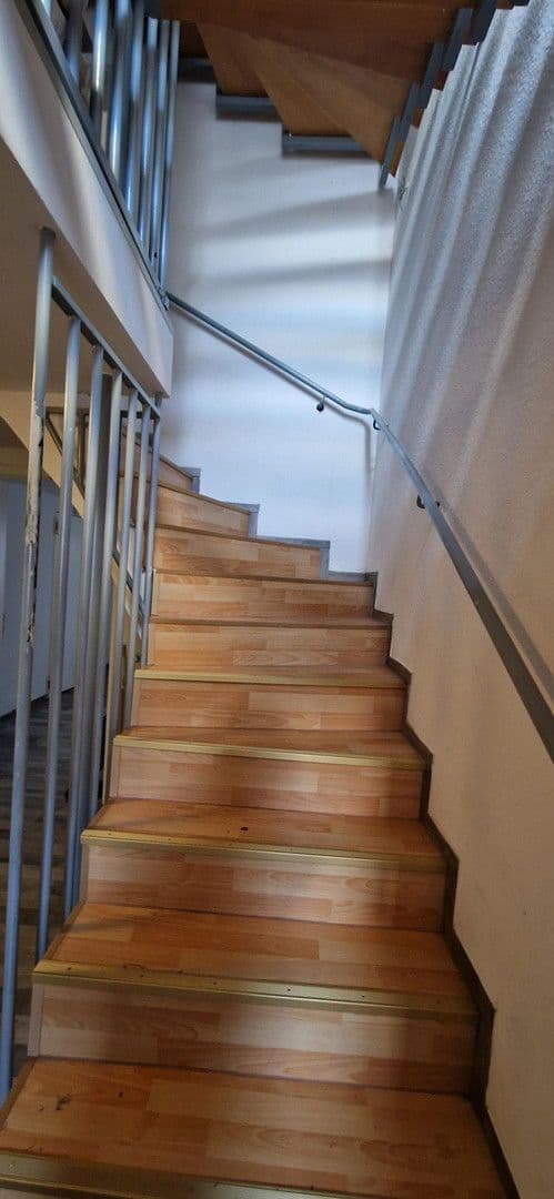 Pronájem domu 80 m², pozemek 220 m², Meerhausener Str 55, Bonn, Severní Porýní-Vestfálsko Pronájem domu 80 m², pozemek 220 m², Meerhausener Str 55, Bonn, Severní Porýní-Vestfálsko