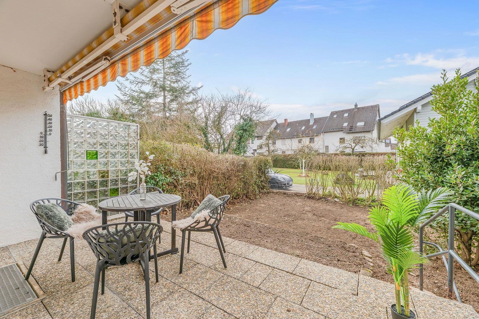 Prodej domu 200 m², pozemek 188 m², Saalbaustraße 29, Neu-Ulm, Bavorsko Prodej domu 200 m², pozemek 188 m², Saalbaustraße 29, Neu-Ulm, Bavorsko