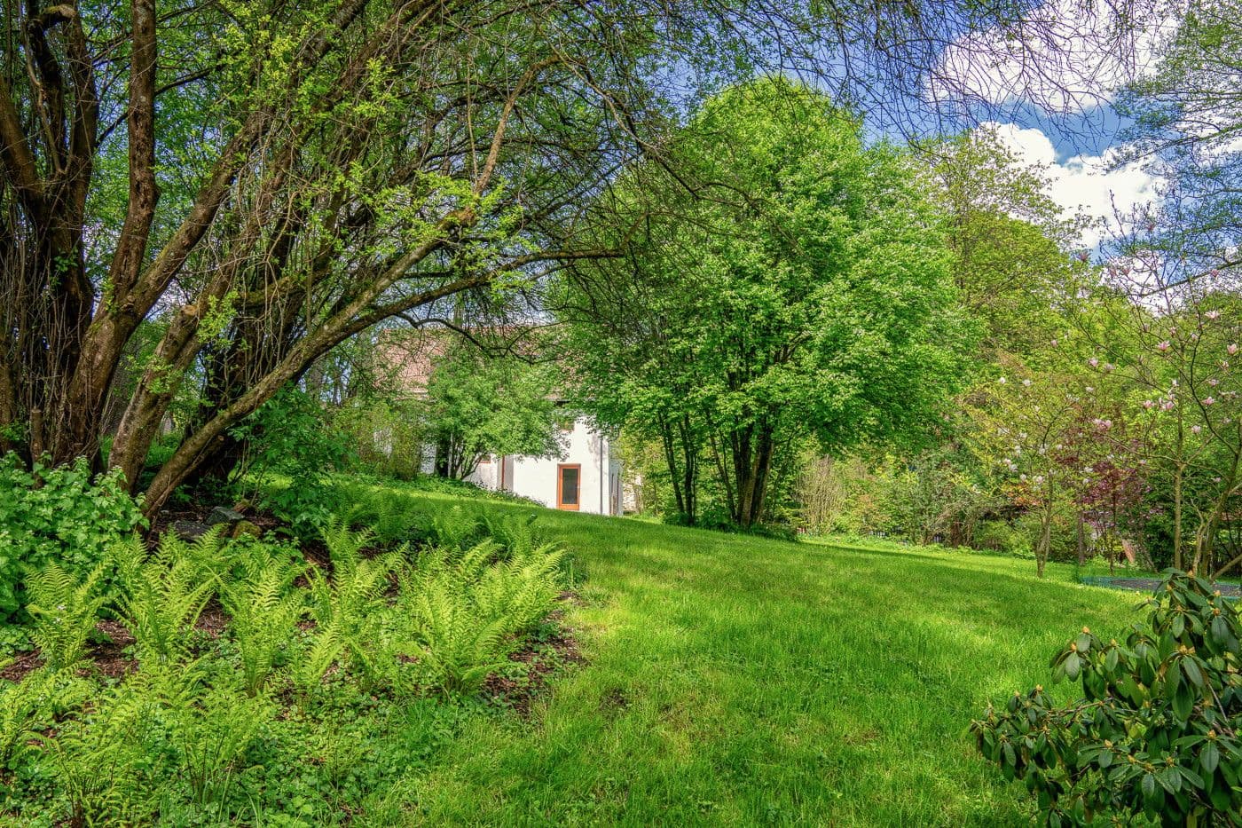 Prodej domu 130 m², pozemek 2.678 m², Manthalstr. 2, Berg, Bavorsko Prodej domu 130 m², pozemek 2.678 m², Manthalstr. 2, Berg, Bavorsko