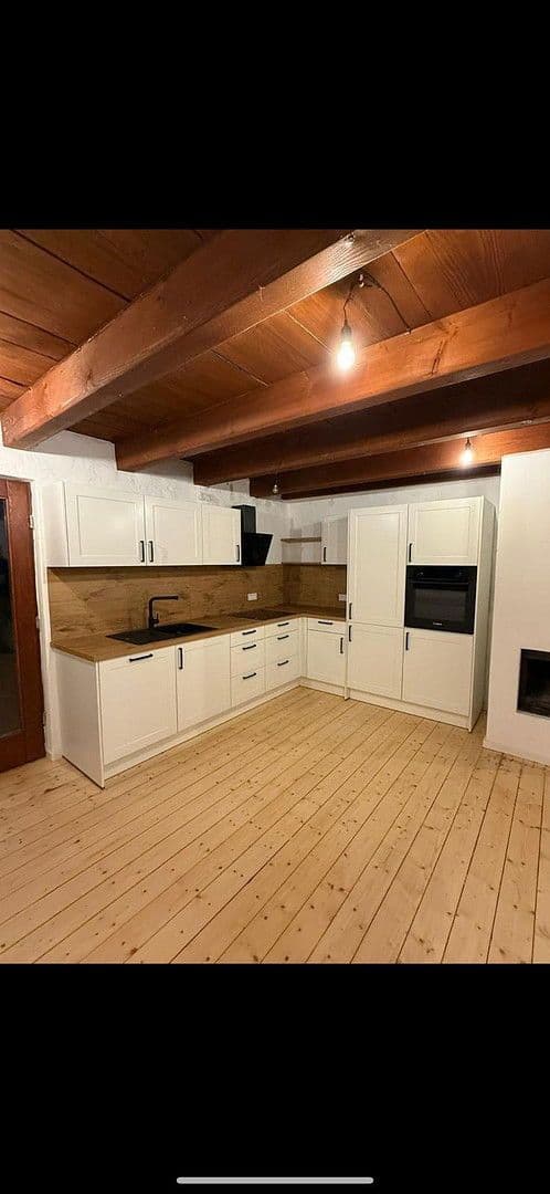 Prodej domu 130 m², pozemek 2.678 m², Manthalstr. 2, Berg, Bavorsko Prodej domu 130 m², pozemek 2.678 m², Manthalstr. 2, Berg, Bavorsko