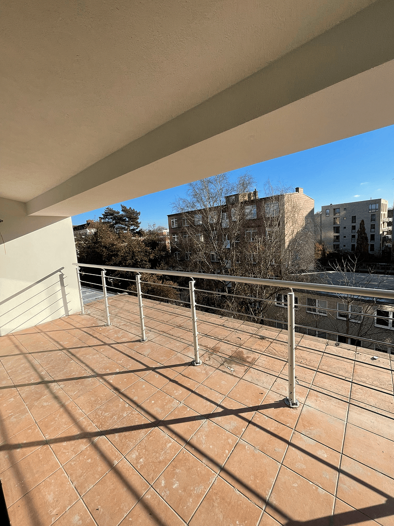 Pronájem bytu 3+1 110 m², Oberaltenallee 18, Hamburg, Hamburg Pronájem bytu 3+1 110 m², Oberaltenallee 18, Hamburg, Hamburg