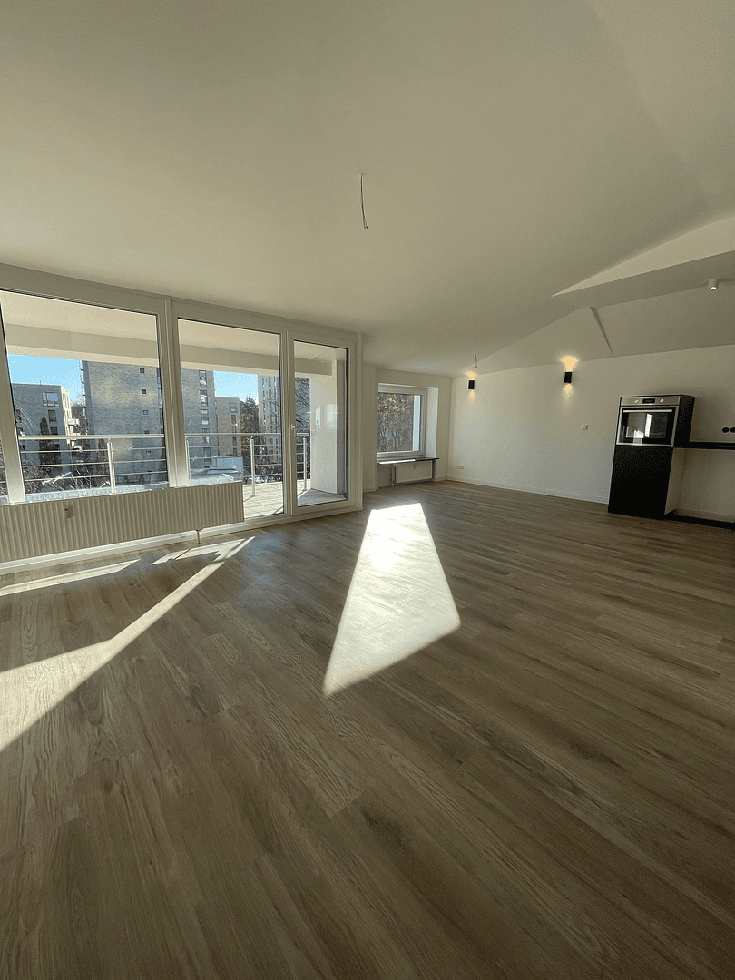 Pronájem bytu 3+1 110 m², Oberaltenallee 18, Hamburg, Hamburg Pronájem bytu 3+1 110 m², Oberaltenallee 18, Hamburg, Hamburg