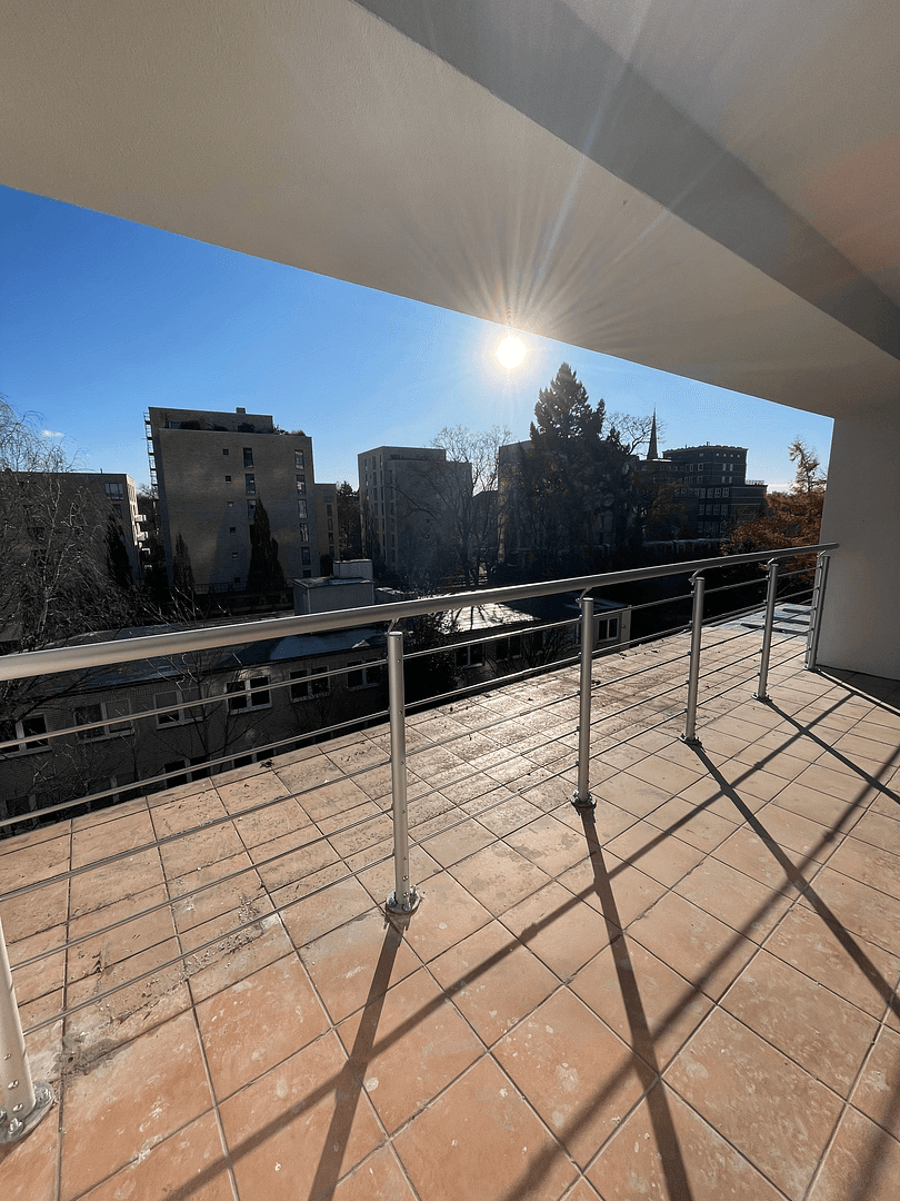 Pronájem bytu 3+1 110 m², Oberaltenallee 18, Hamburg, Hamburg Pronájem bytu 3+1 110 m², Oberaltenallee 18, Hamburg, Hamburg