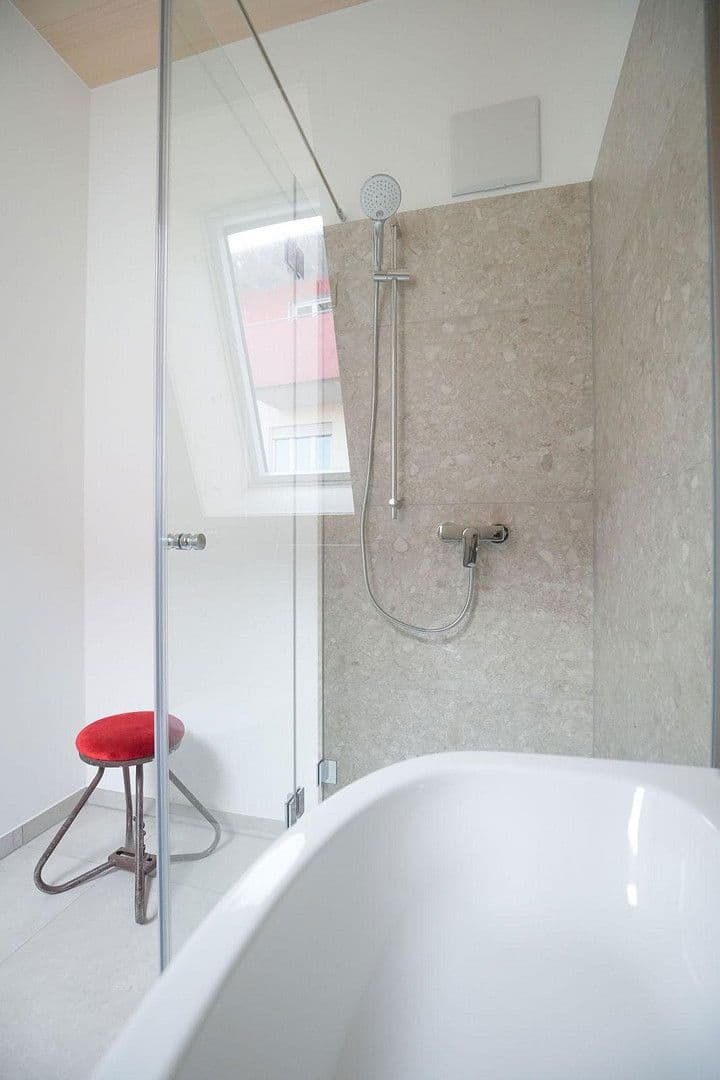 Pronájem bytu 3+1 64 m², Fischergasse 3, Eggenfelden, Bavorsko Pronájem bytu 3+1 64 m², Fischergasse 3, Eggenfelden, Bavorsko