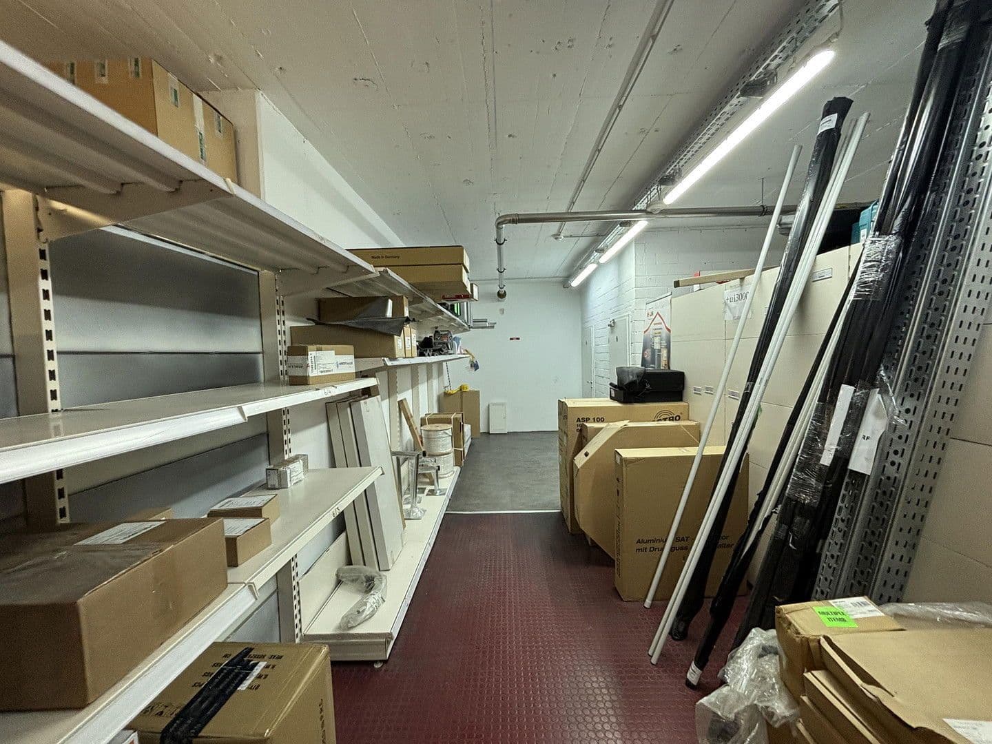 Pronájem nebytového prostoru 285 m², Münsterstrasse 330, Düsseldorf, Severní Porýní-Vestfálsko Pronájem nebytového prostoru 285 m², Münsterstrasse 330, Düsseldorf, Severní Porýní-Vestfálsko