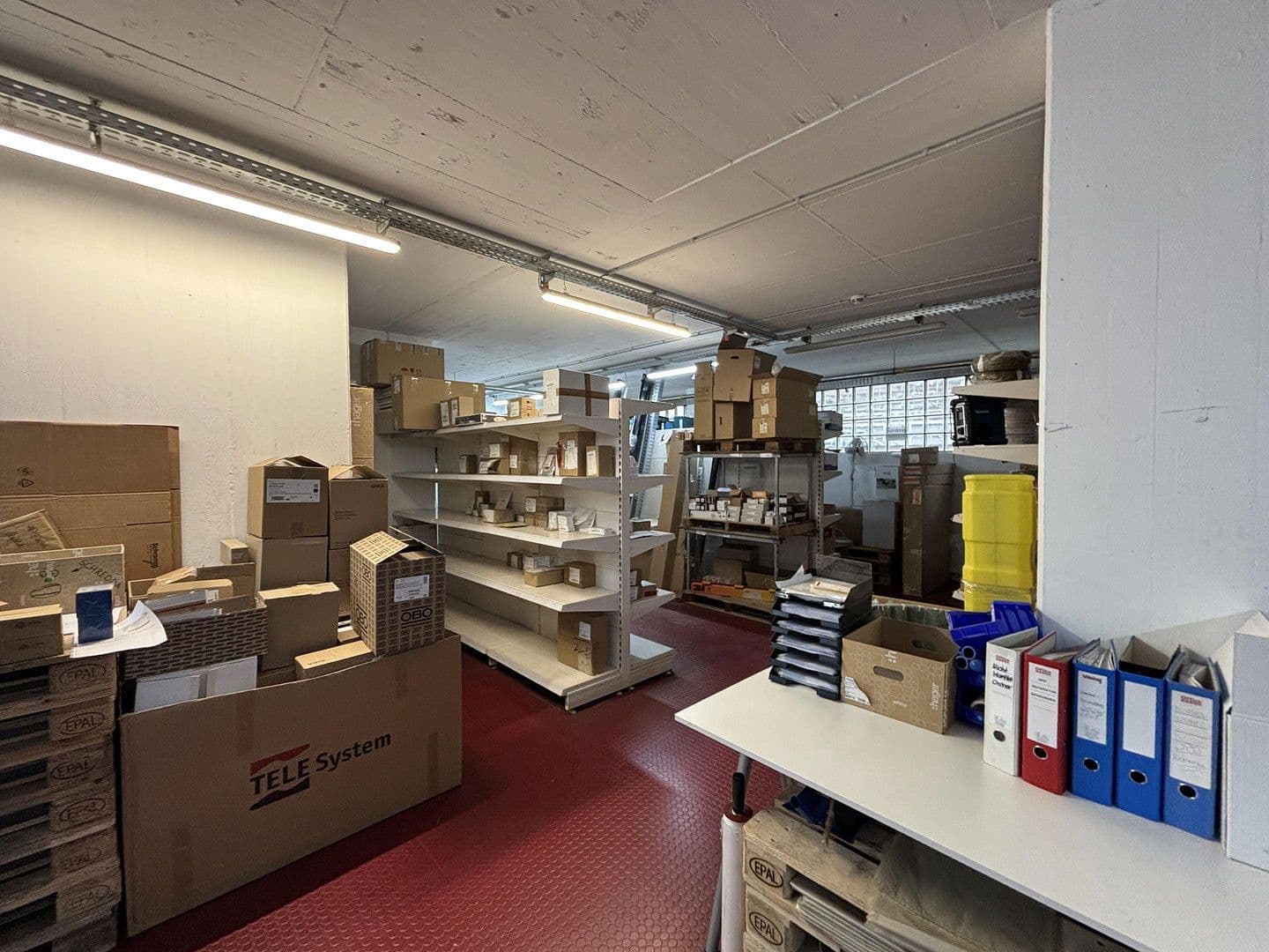 Pronájem nebytového prostoru 285 m², Münsterstrasse 330, Düsseldorf, Severní Porýní-Vestfálsko Pronájem nebytového prostoru 285 m², Münsterstrasse 330, Düsseldorf, Severní Porýní-Vestfálsko