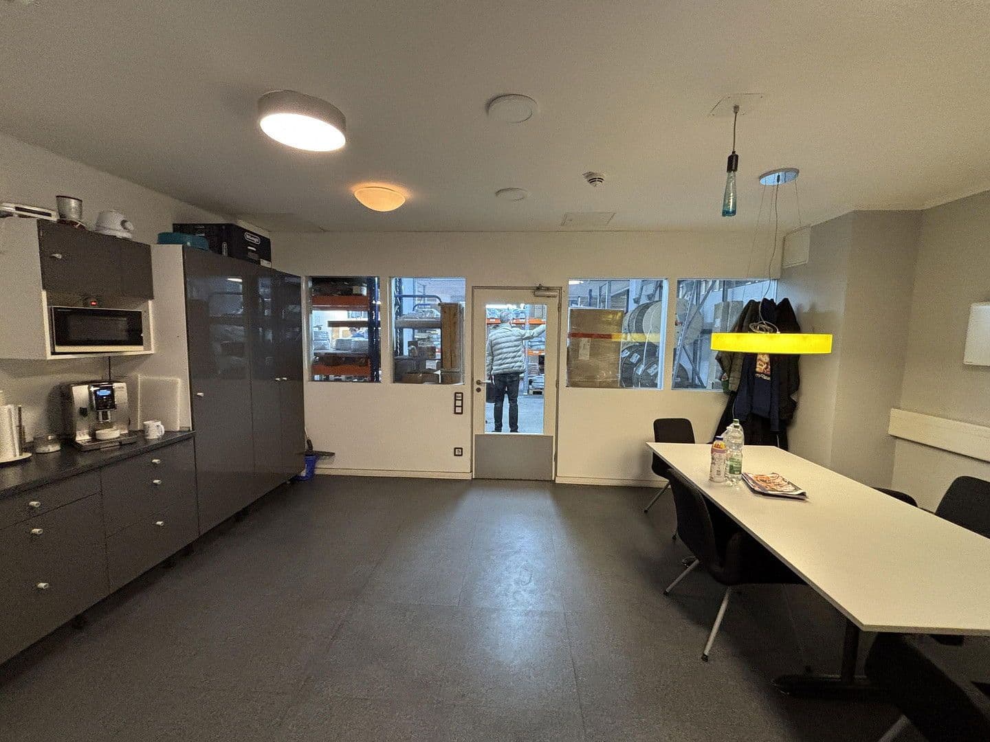 Pronájem nebytového prostoru 285 m², Münsterstrasse 330, Düsseldorf, Severní Porýní-Vestfálsko Pronájem nebytového prostoru 285 m², Münsterstrasse 330, Düsseldorf, Severní Porýní-Vestfálsko