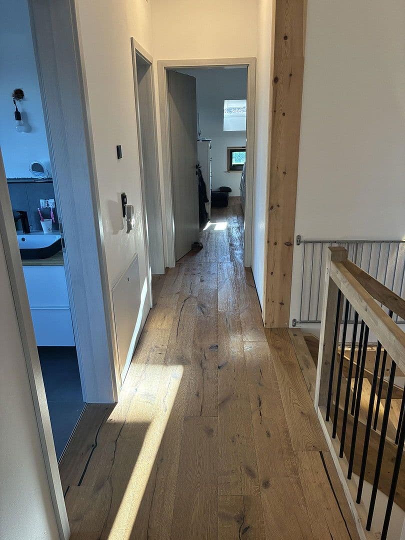 Prodej domu 147 m², pozemek 504 m², Nothauser Feld 1a, Odenthal, Severní Porýní-Vestfálsko Prodej domu 147 m², pozemek 504 m², Nothauser Feld 1a, Odenthal, Severní Porýní-Vestfálsko