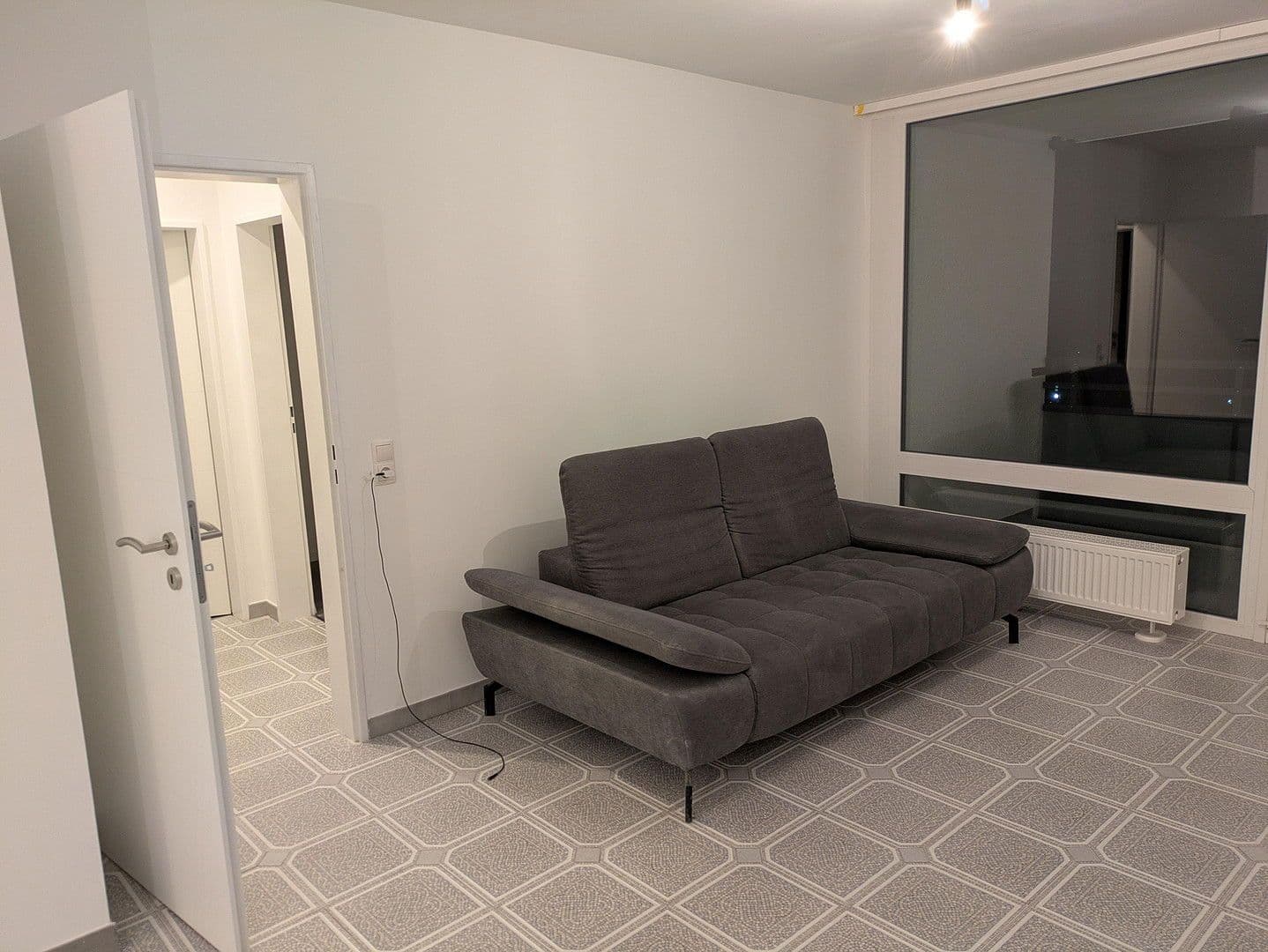 Pronájem bytu 3+kk 74 m², Leverkusen, Severní Porýní-Vestfálsko Pronájem bytu 3+kk 74 m², Leverkusen, Severní Porýní-Vestfálsko