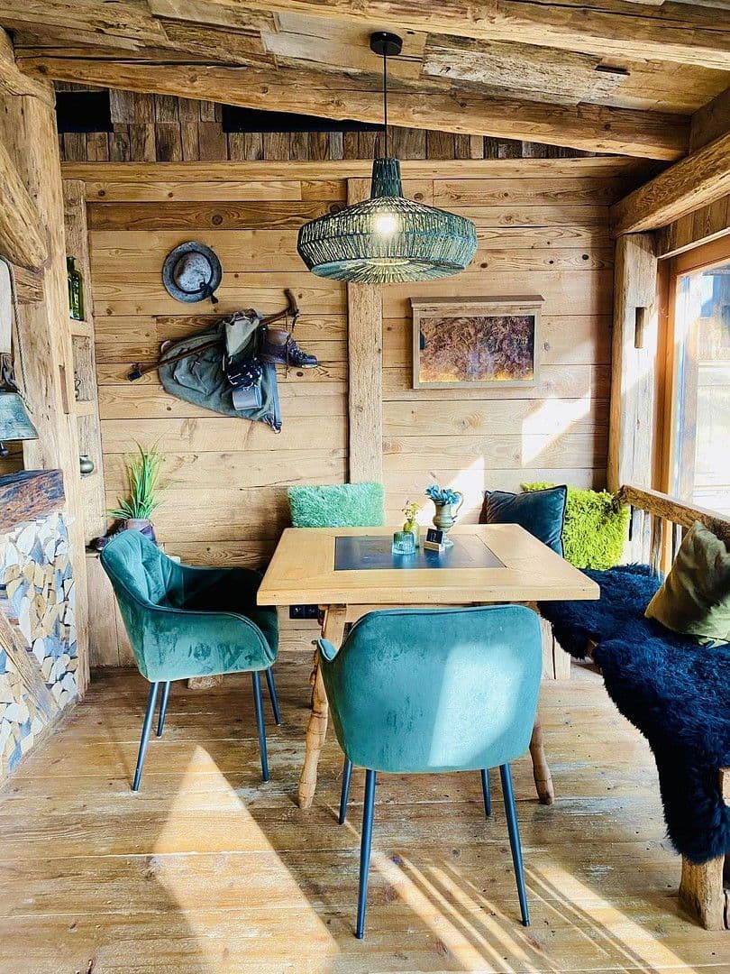 Prodej nebytového prostoru 1.100 m², Hauptstraße 40, Klettgau, Bádensko-Württembersko Prodej nebytového prostoru 1.100 m², Hauptstraße 40, Klettgau, Bádensko-Württembersko