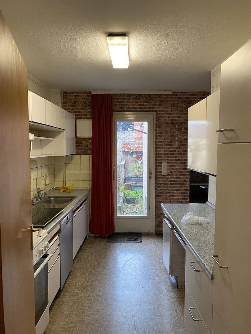 Pronájem bytu 13 m², Wilhelmstraße 9, Fellbach, Bádensko-Württembersko Pronájem bytu 13 m², Wilhelmstraße 9, Fellbach, Bádensko-Württembersko