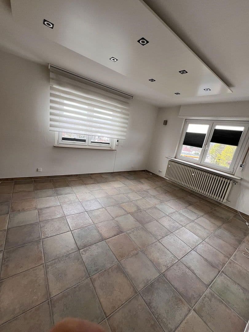 Prodej bytu 4+1 91 m², Bismarckstraße 56, Pforzheim, Bádensko-Württembersko Prodej bytu 4+1 91 m², Bismarckstraße 56, Pforzheim, Bádensko-Württembersko