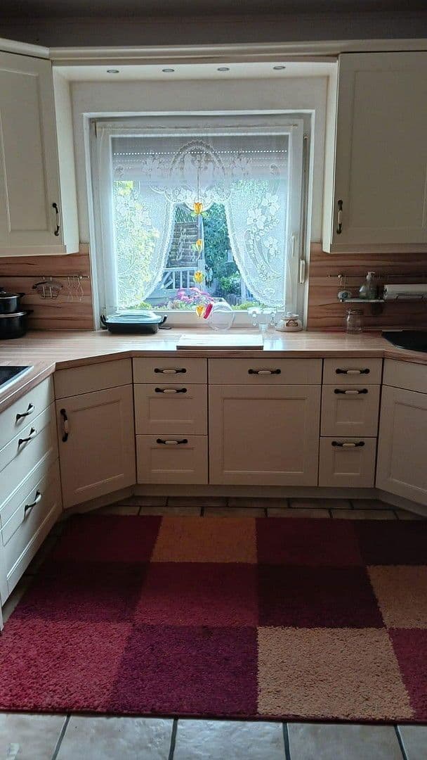 Pronájem domu 120 m², pozemek 800 m², Wiefelstede, Dolní Sasko Pronájem domu 120 m², pozemek 800 m², Wiefelstede, Dolní Sasko