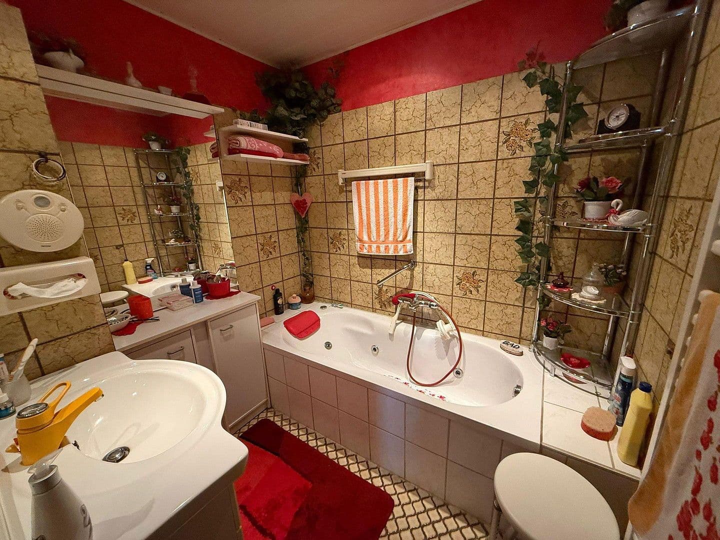 Pronájem domu 120 m², pozemek 800 m², Wiefelstede, Dolní Sasko Pronájem domu 120 m², pozemek 800 m², Wiefelstede, Dolní Sasko