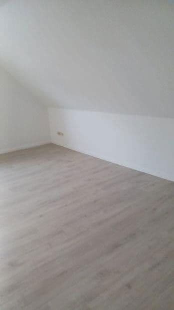 Prodej domu 120 m², pozemek 1.300 m², Wiefelstede, Dolní Sasko Prodej domu 120 m², pozemek 1.300 m², Wiefelstede, Dolní Sasko