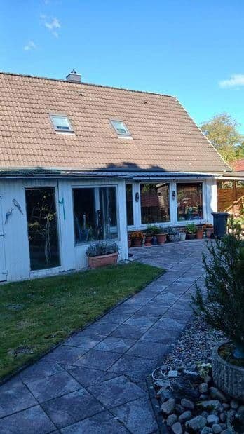 Prodej domu 120 m², pozemek 1.300 m², Wiefelstede, Dolní Sasko Prodej domu 120 m², pozemek 1.300 m², Wiefelstede, Dolní Sasko