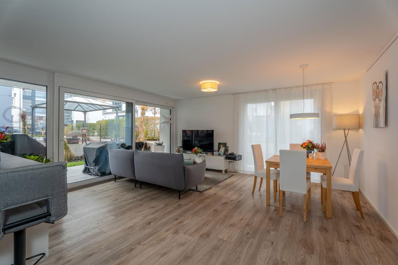 Pronájem bytu 3+1 88 m², Radolfzell am Bodensee, Bádensko-Württembersko Pronájem bytu 3+1 88 m², Radolfzell am Bodensee, Bádensko-Württembersko