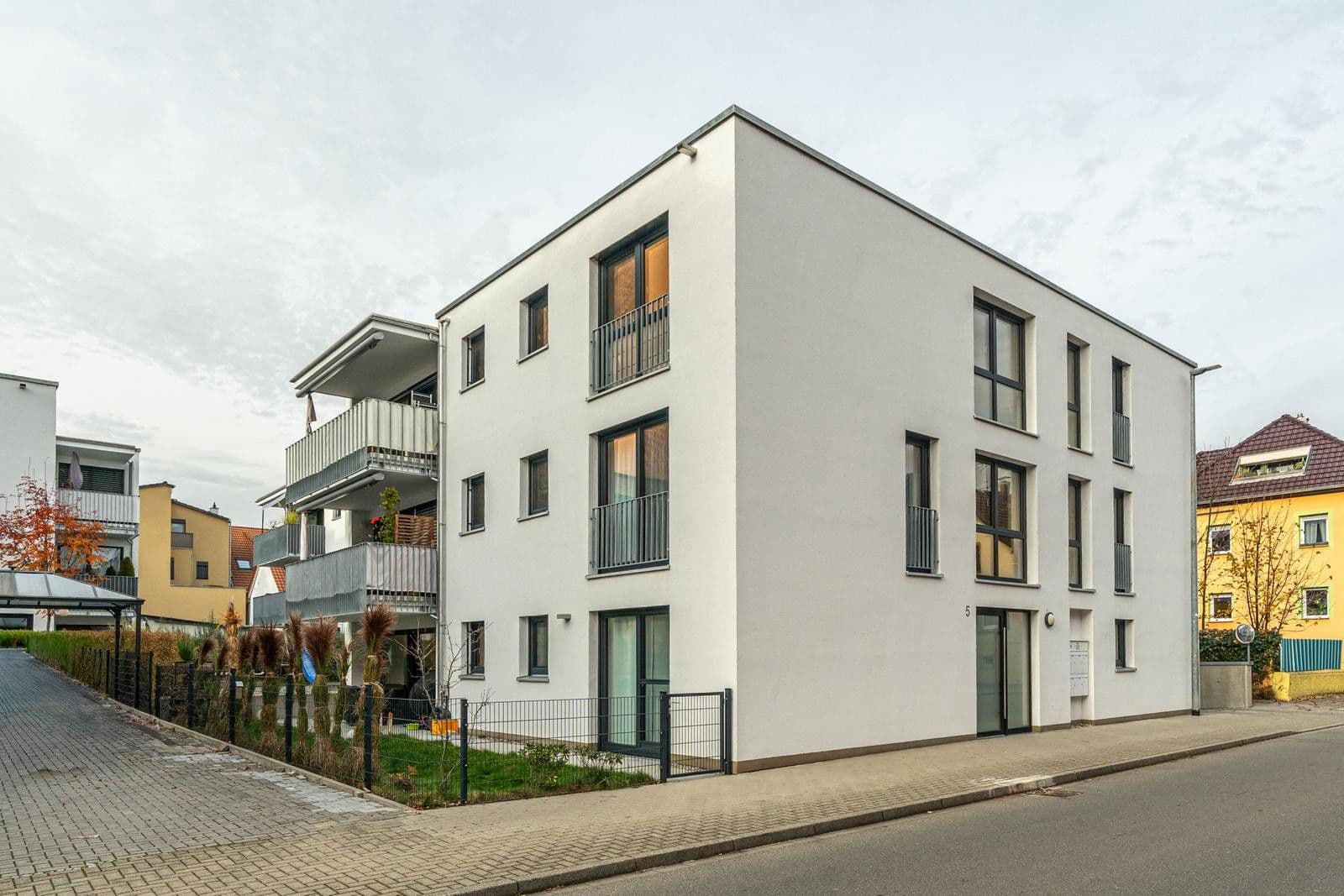 Pronájem bytu 3+1 88 m², Radolfzell am Bodensee, Bádensko-Württembersko Pronájem bytu 3+1 88 m², Radolfzell am Bodensee, Bádensko-Württembersko
