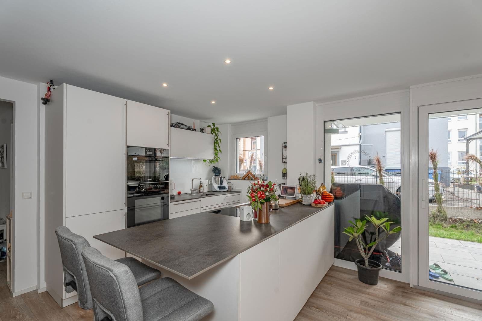 Pronájem bytu 3+1 88 m², Radolfzell am Bodensee, Bádensko-Württembersko Pronájem bytu 3+1 88 m², Radolfzell am Bodensee, Bádensko-Württembersko