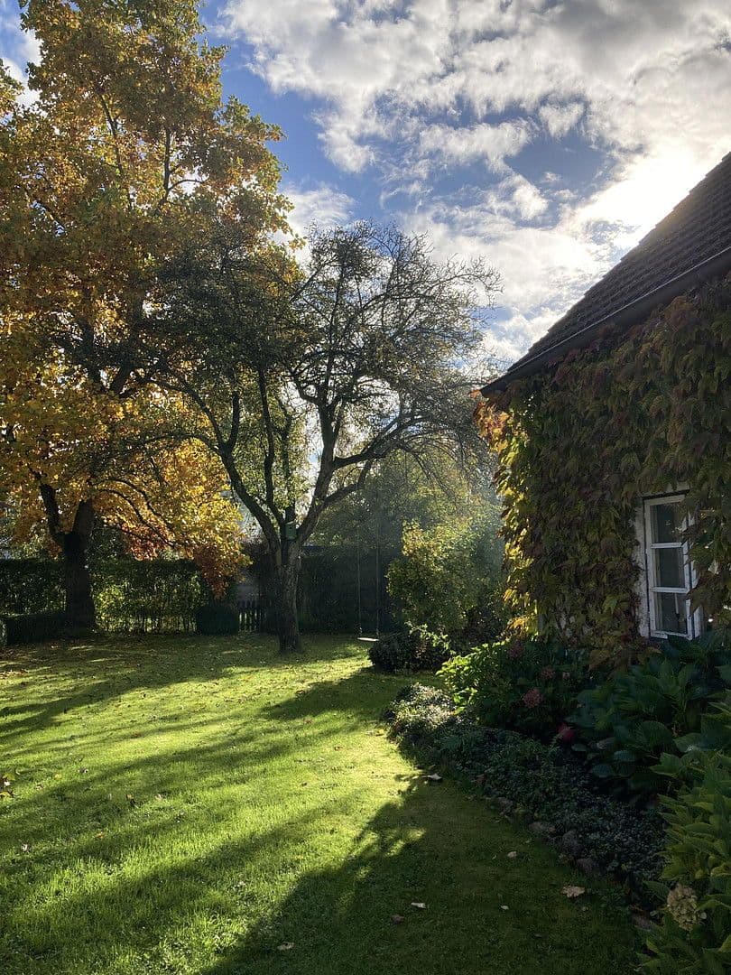 Prodej domu 173 m², pozemek 3.994 m², Eutin, Šlesvicko-Holštýnsko Prodej domu 173 m², pozemek 3.994 m², Eutin, Šlesvicko-Holštýnsko