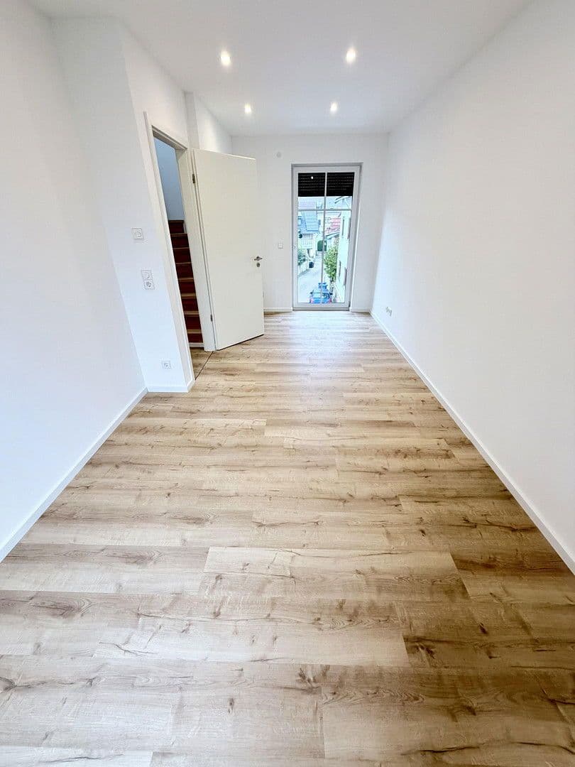 Pronájem domu 145 m², pozemek 30 m², Idstein, Hessen Pronájem domu 145 m², pozemek 30 m², Idstein, Hessen