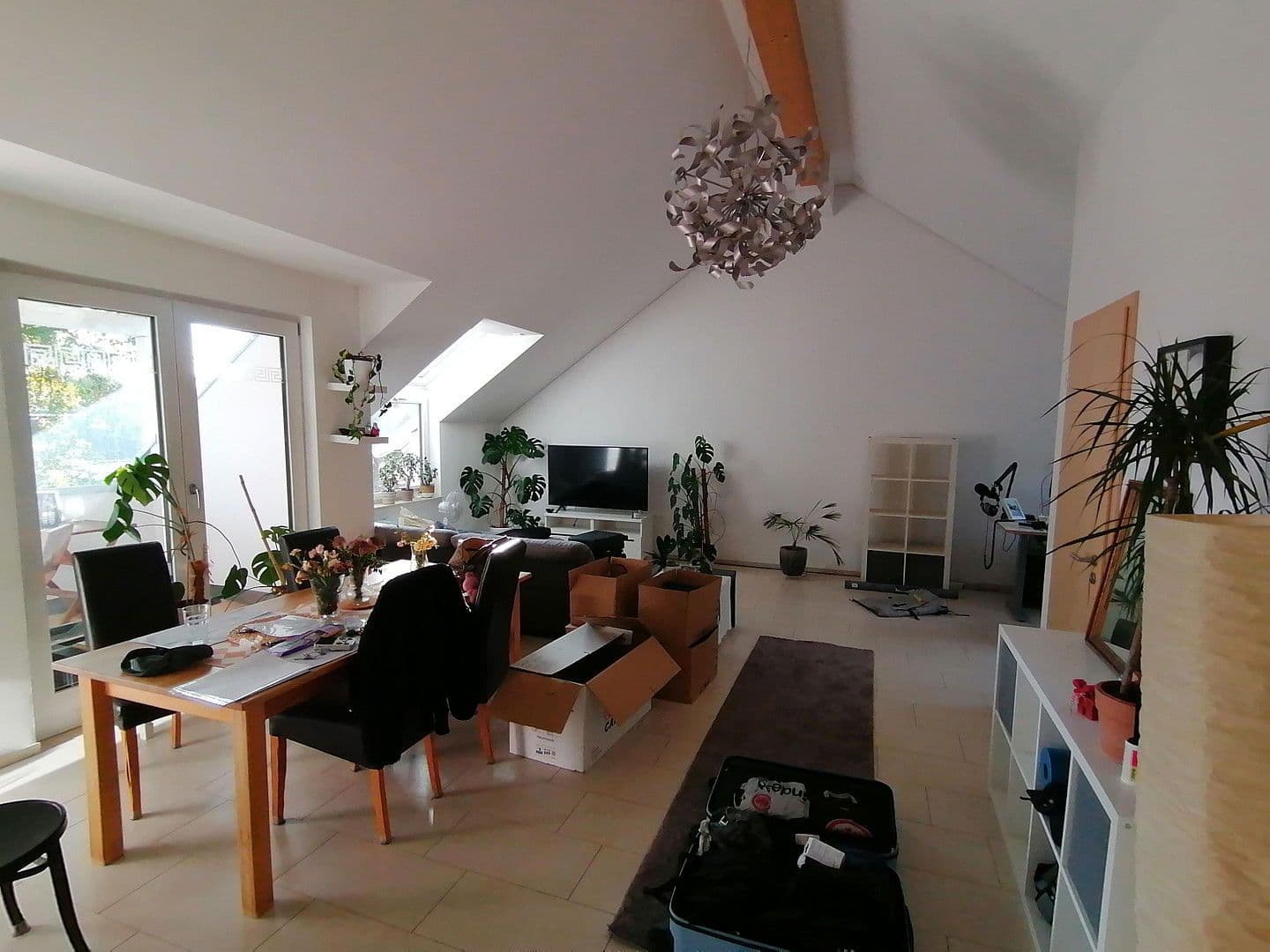 Pronájem bytu 2+1 70 m², Neu-Isenburg, Hessen Pronájem bytu 2+1 70 m², Neu-Isenburg, Hessen