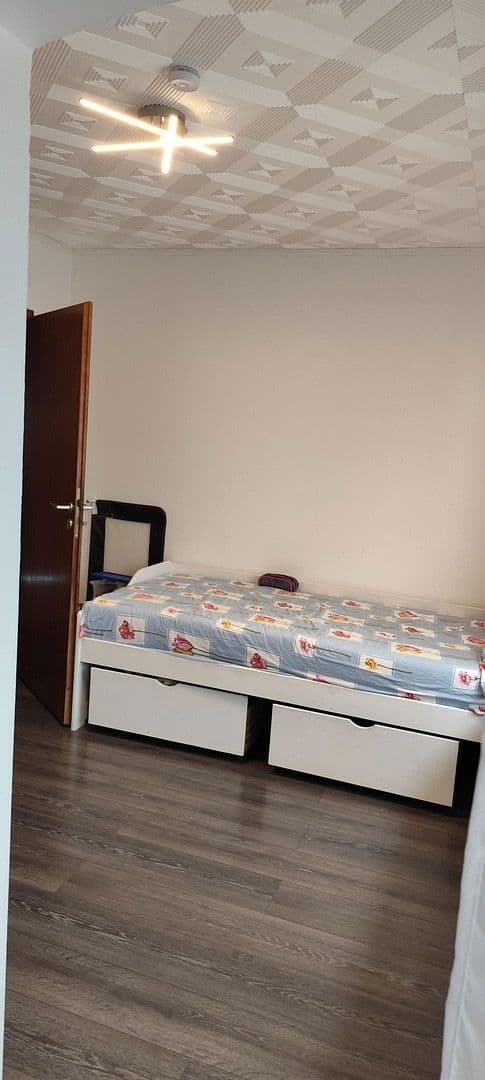 Prodej domu 180 m², pozemek 839 m², Illingen, Země Sársko Prodej domu 180 m², pozemek 839 m², Illingen, Země Sársko