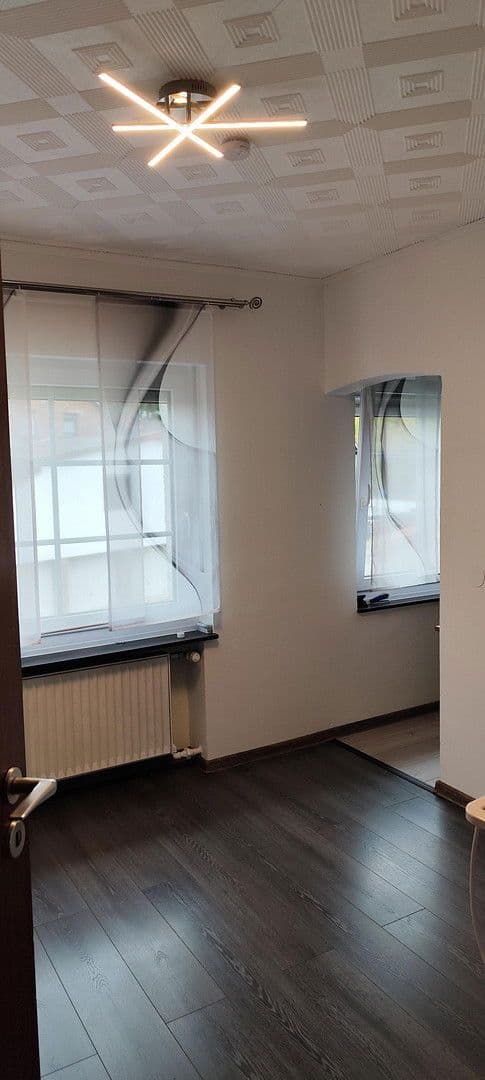 Prodej domu 180 m², pozemek 839 m², Illingen, Země Sársko Prodej domu 180 m², pozemek 839 m², Illingen, Země Sársko