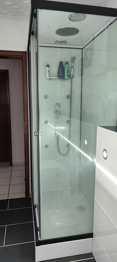 Prodej domu 180 m², pozemek 839 m², Illingen, Země Sársko Prodej domu 180 m², pozemek 839 m², Illingen, Země Sársko