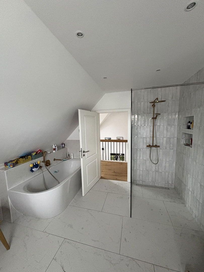 Prodej domu 134 m², pozemek 584 m², Werneuchen, Braniborsko Prodej domu 134 m², pozemek 584 m², Werneuchen, Braniborsko