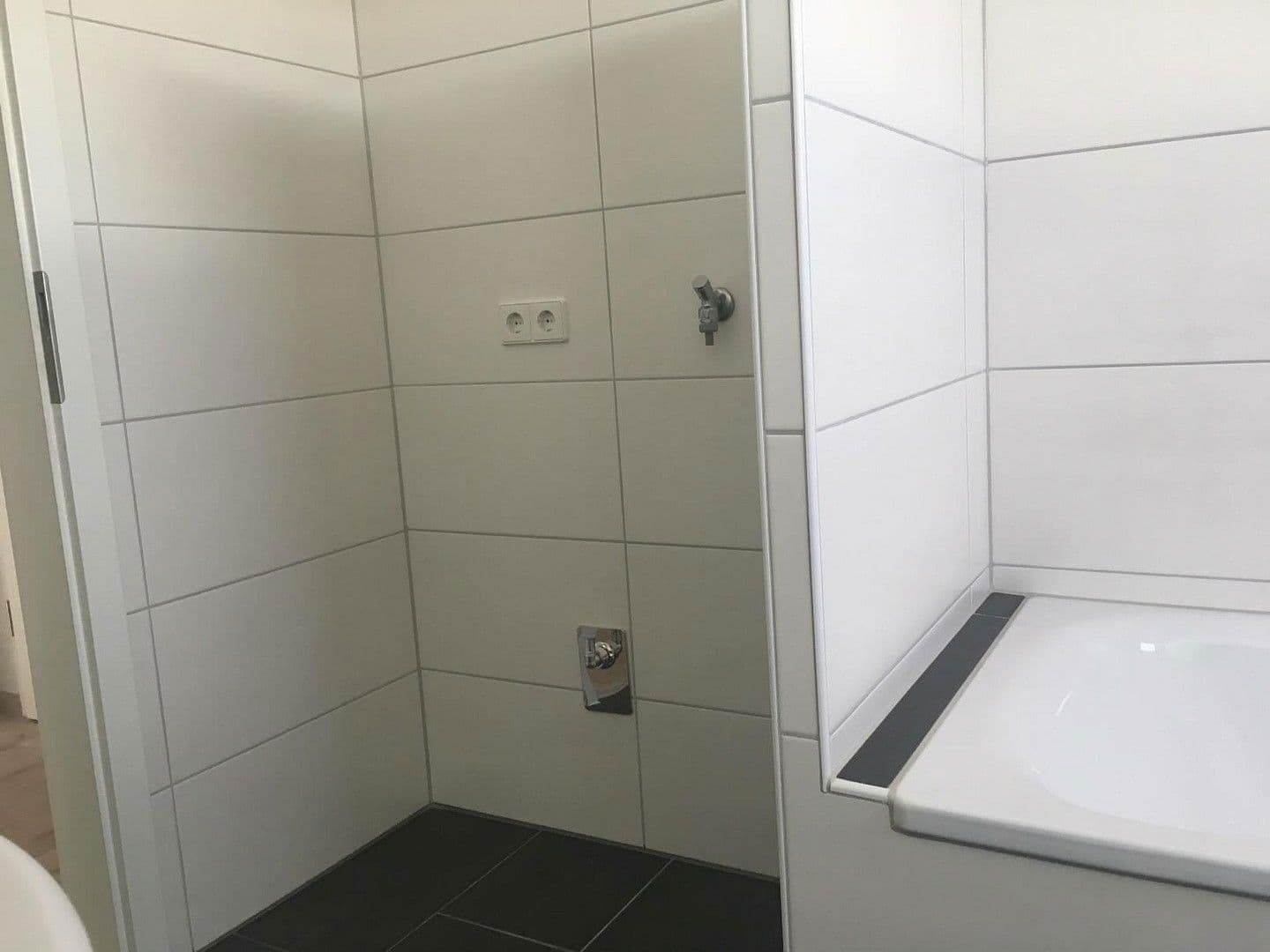 Prodej bytu 3+1 90 m², Beethovenstr. 5, Walldorf, Bádensko-Württembersko Prodej bytu 3+1 90 m², Beethovenstr. 5, Walldorf, Bádensko-Württembersko