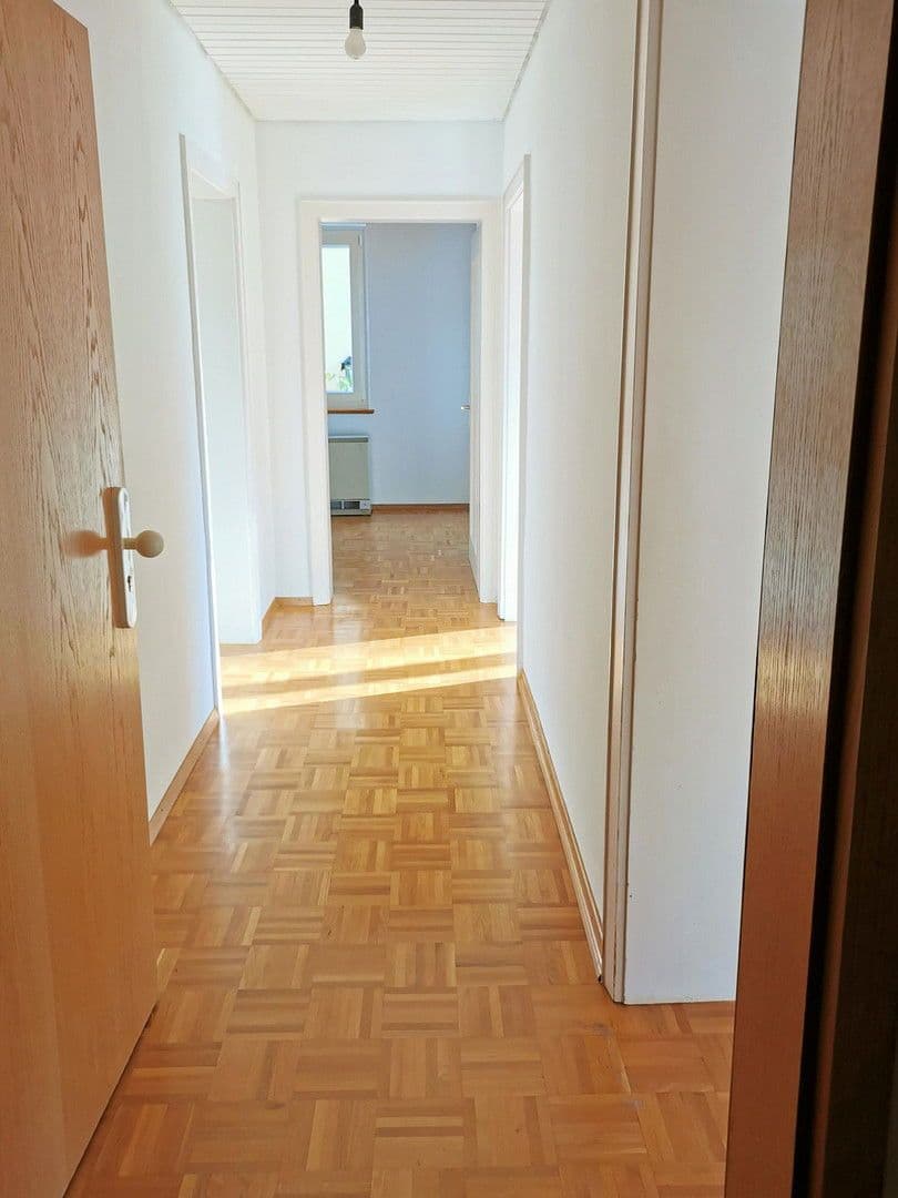 Pronájem bytu 3+1 65 m², Tübingen, Bádensko-Württembersko Pronájem bytu 3+1 65 m², Tübingen, Bádensko-Württembersko