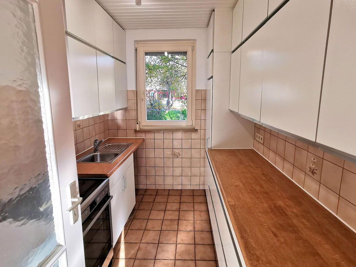 Pronájem bytu 3+1 65 m², Tübingen, Bádensko-Württembersko Pronájem bytu 3+1 65 m², Tübingen, Bádensko-Württembersko