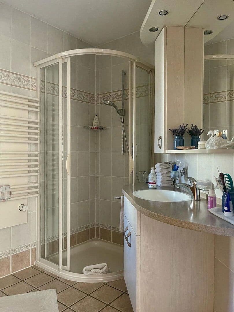 Prodej domu 169 m², pozemek 758 m², Glienicke/Nordbahn, Braniborsko Prodej domu 169 m², pozemek 758 m², Glienicke/Nordbahn, Braniborsko