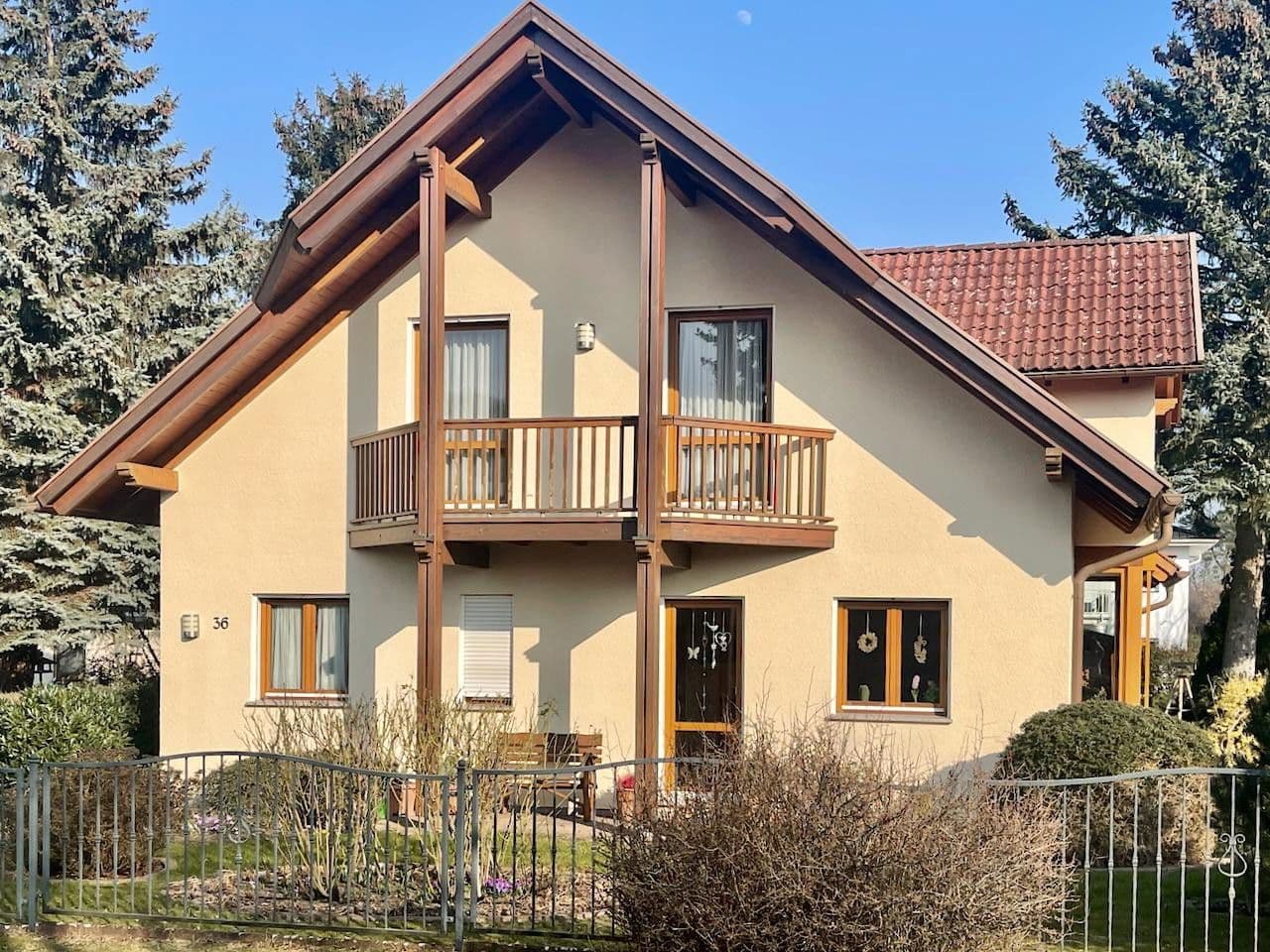 Prodej domu 169 m², pozemek 758 m², Glienicke/Nordbahn, Braniborsko Prodej domu 169 m², pozemek 758 m², Glienicke/Nordbahn, Braniborsko