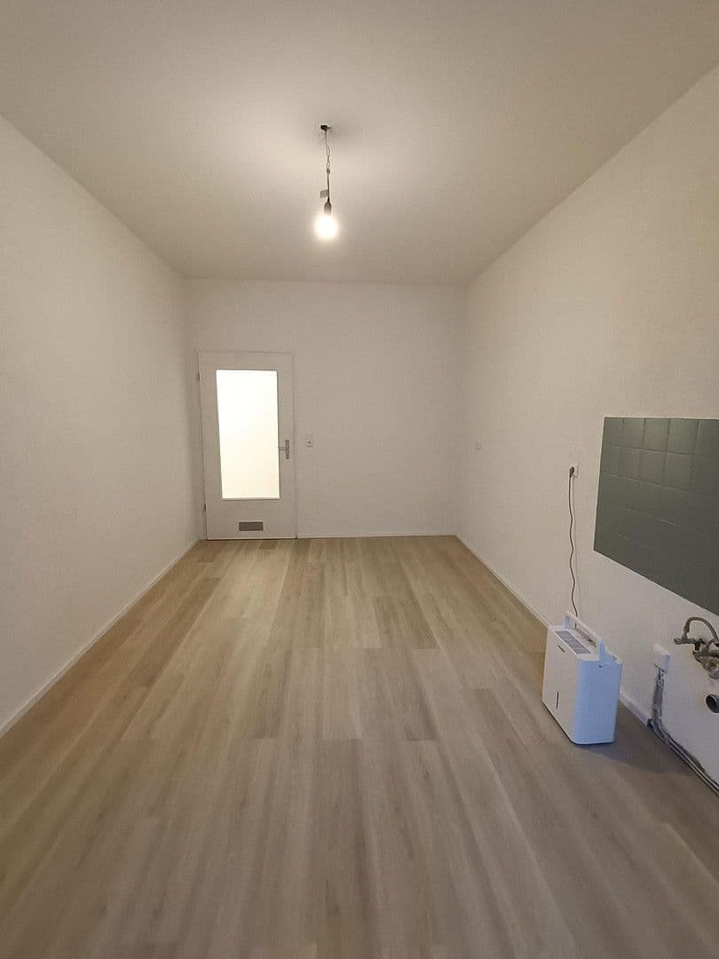 Pronájem bytu 2+kk 72 m², Ludwigshafen, Porýní-Falc Pronájem bytu 2+kk 72 m², Ludwigshafen, Porýní-Falc