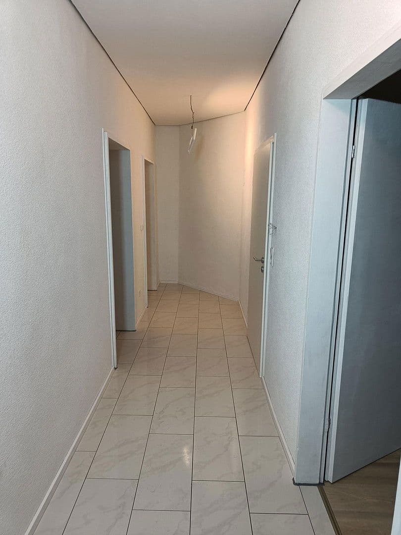 Pronájem bytu 2+kk 72 m², Ludwigshafen, Porýní-Falc Pronájem bytu 2+kk 72 m², Ludwigshafen, Porýní-Falc