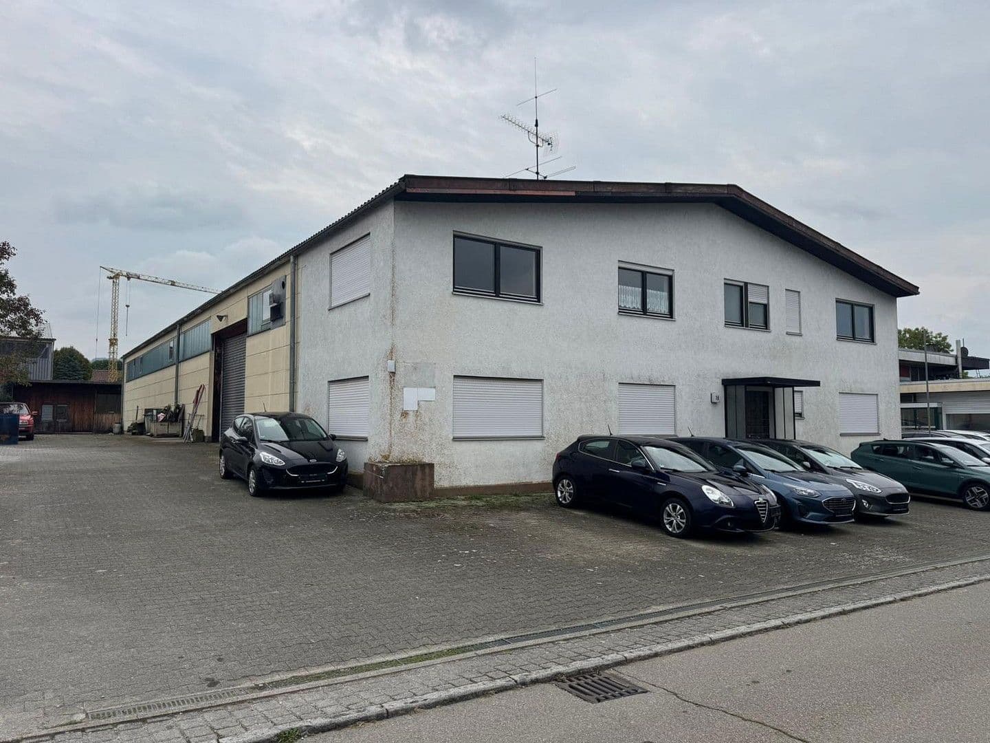 Pronájem nebytového prostoru 862 m², Ofterdingen, Bádensko-Württembersko Pronájem nebytového prostoru 862 m², Ofterdingen, Bádensko-Württembersko
