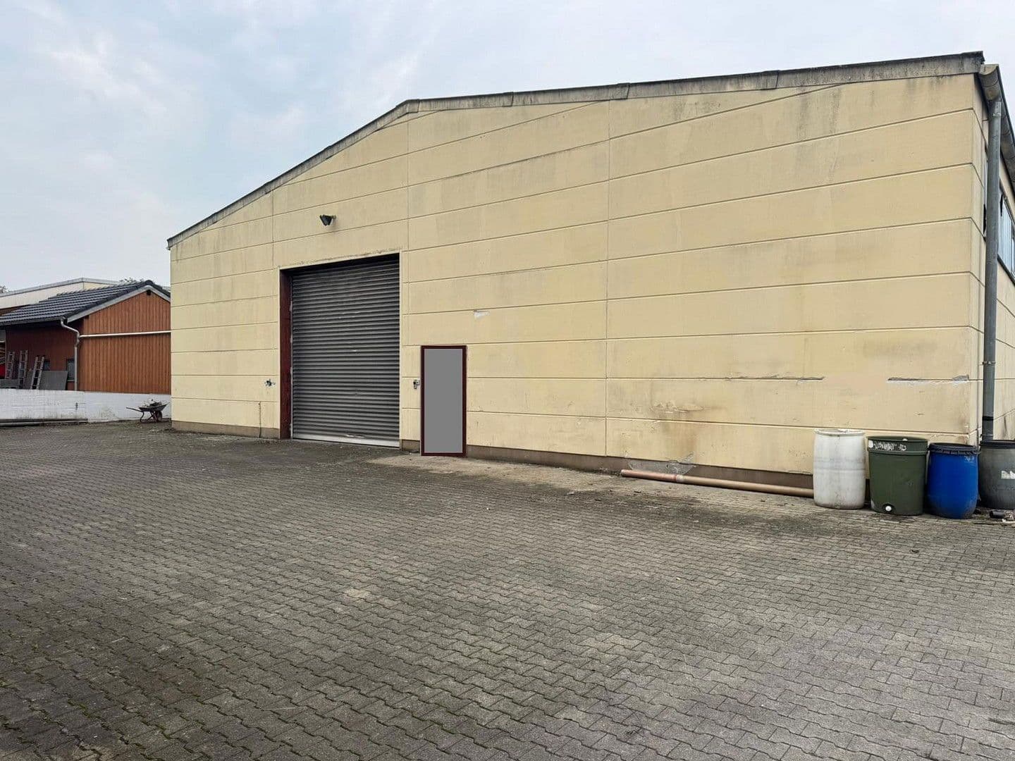 Pronájem nebytového prostoru 862 m², Ofterdingen, Bádensko-Württembersko Pronájem nebytového prostoru 862 m², Ofterdingen, Bádensko-Württembersko