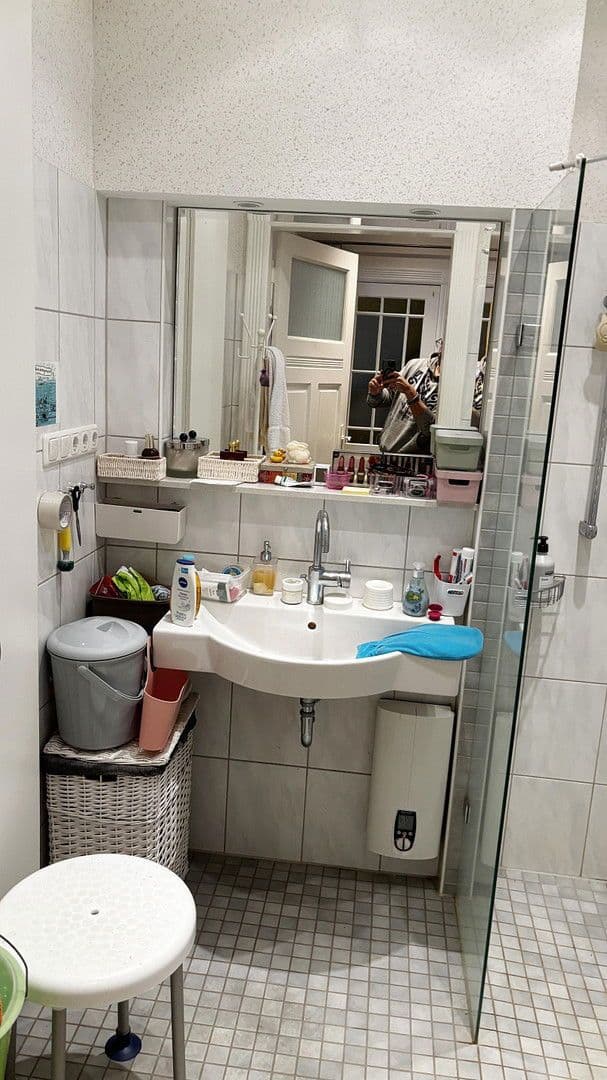 Pronájem bytu 3+kk 85 m², Nienburger Straße 2, Bremen, Bremen Pronájem bytu 3+kk 85 m², Nienburger Straße 2, Bremen, Bremen